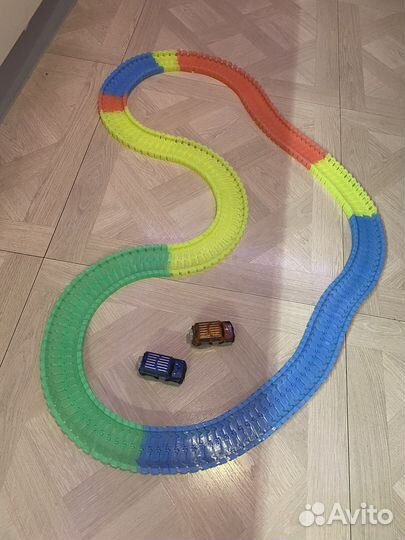 Гибкая Дорога Меджик трек + 2 машины