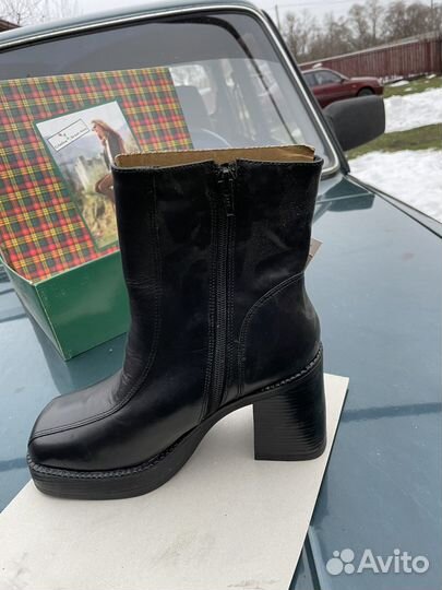 Ботинки осенние женские