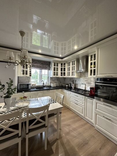 Дом 140 м² на участке 17 сот.