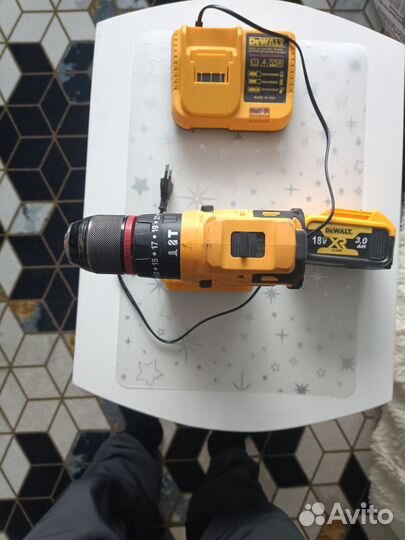 Шуруповерт dewalt 18v бу