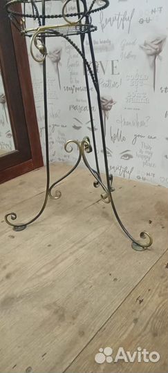 Подставка для цветов