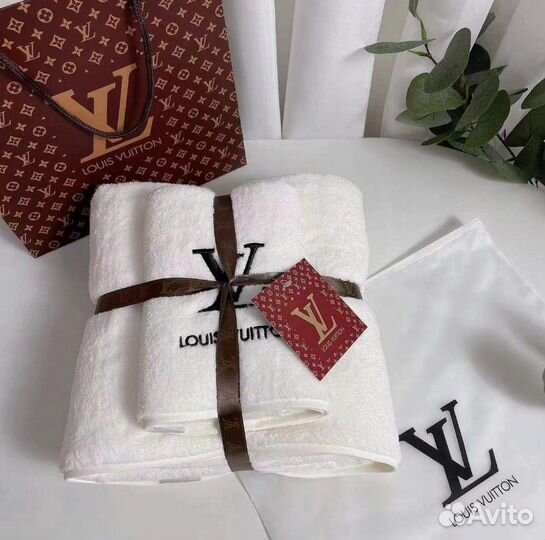 Полотенца Louis Vuitton