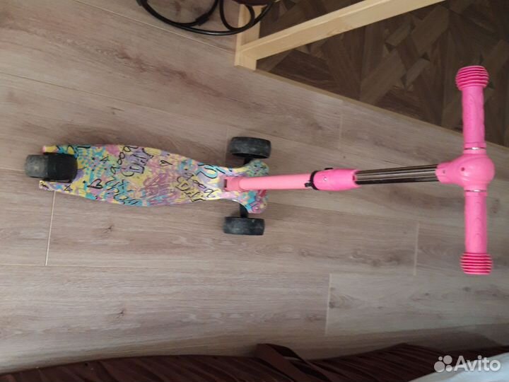 Самокат детский трехколесный