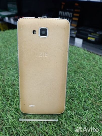 ZTE Blade AF5, 4 ГБ