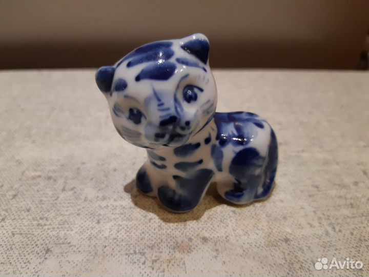 Фигурки Гжель