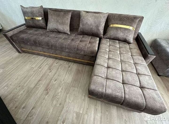 Диван угловой раскладной в наличии