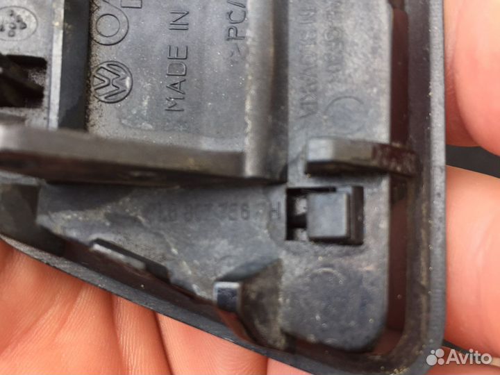 Заглушка омывателя фар touareg GP рестайлинг