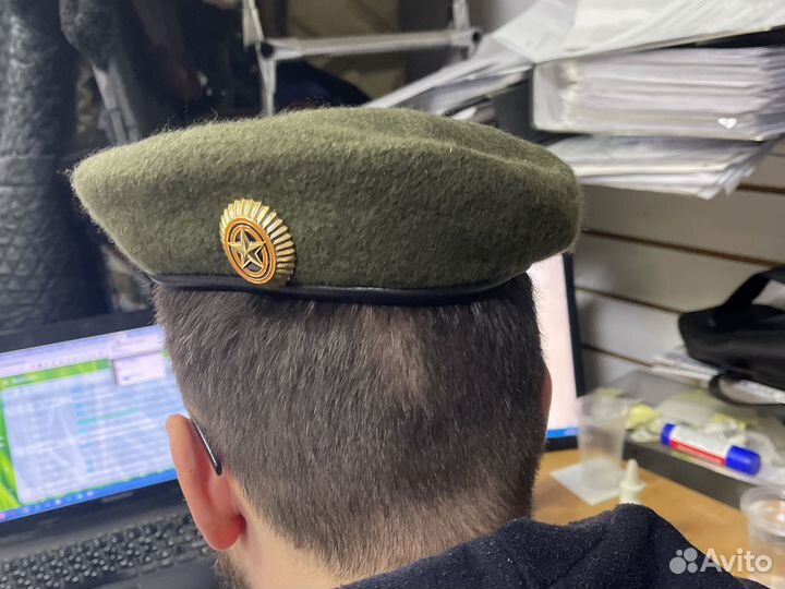 Берет вс РФ с кокардой