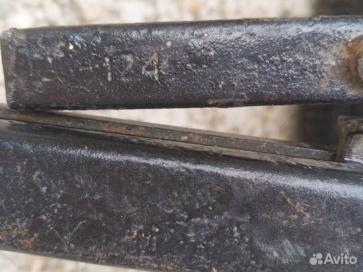 Домкрат механический На классику СССР