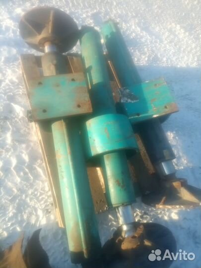 Гидроцилиндры опоры