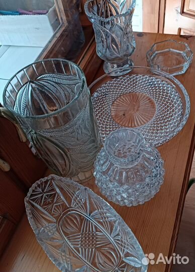 Ваза из хрусталя и стекла, блюда, салатница
