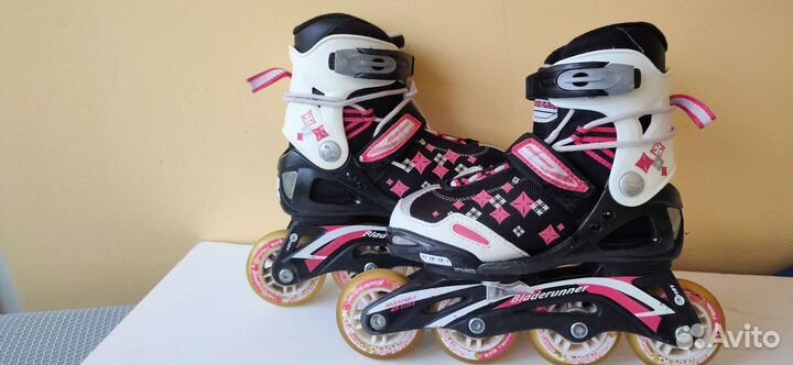 Роликовые коньки детские Rollerblade 28-32