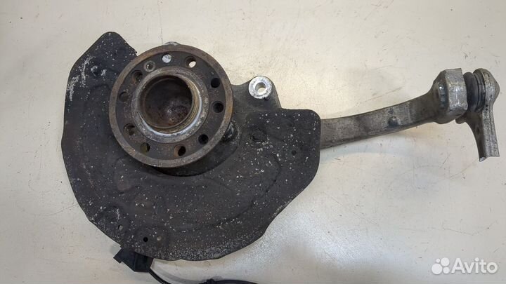 Ступица (кулак, цапфа) Mercedes C W205, 2017