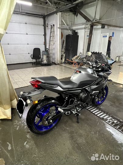 Yamaha XJ6S Diversion