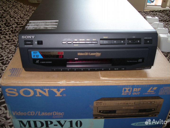 Проигрыватель лазерных дисков Sony MDP v 10
