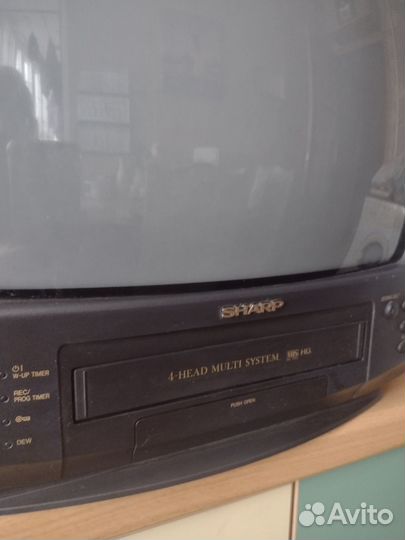 Телевизор видеодвойка Sharp VT 1418M