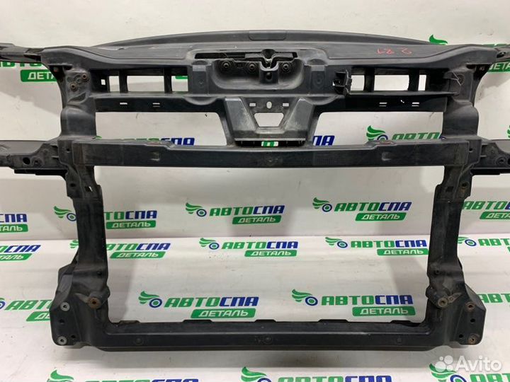 Телевизор панель радиаторов передний Volkswagen