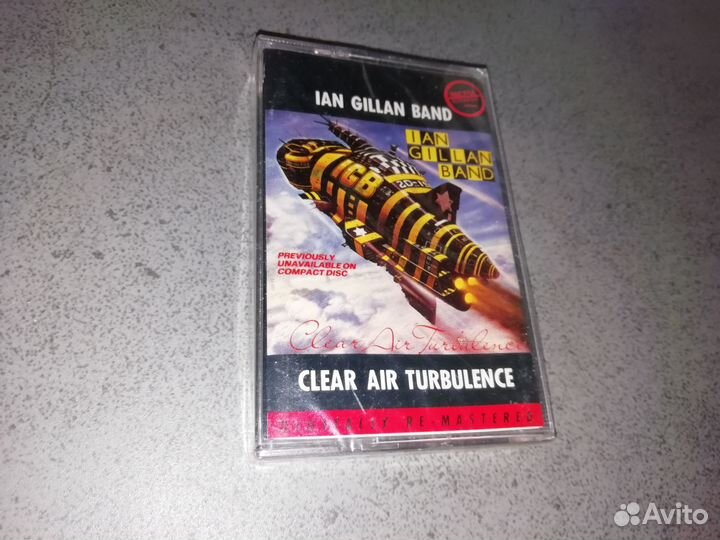 Ian Gillan Band - Clear Air Turbulence US, кассета