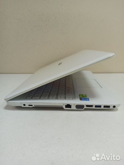 Ноутбук Asus core i5 5200u/SSD/GT 920М для игр