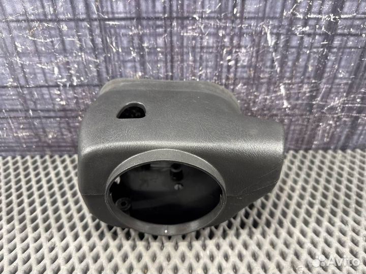 Кожух рулевого вала Chevrolet Trailblazer GMT360