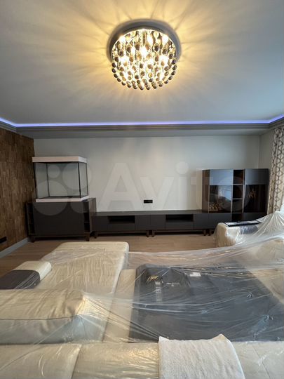 3-к. квартира, 90,9 м², 21/22 эт.