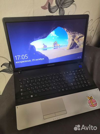Ноутбук Samsung