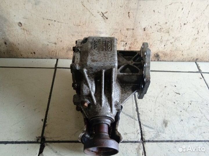 Коробка раздаточная Volvo S80