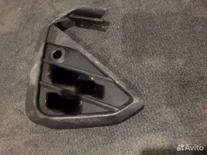 Решетка бампера левая Volkswagen Polo 2020