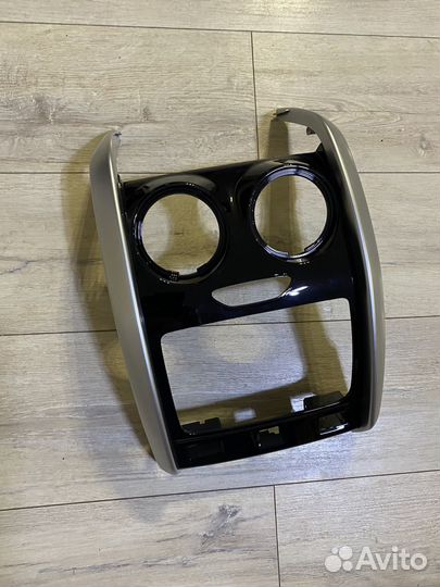 Рамка Largus FL