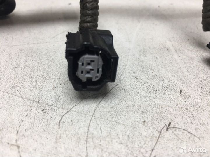 Проводка форсунок правая Toyota Tundra 4.6 2012
