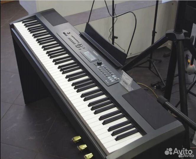 Ringway RP-35 Цифровое пианино + Стойка и педали