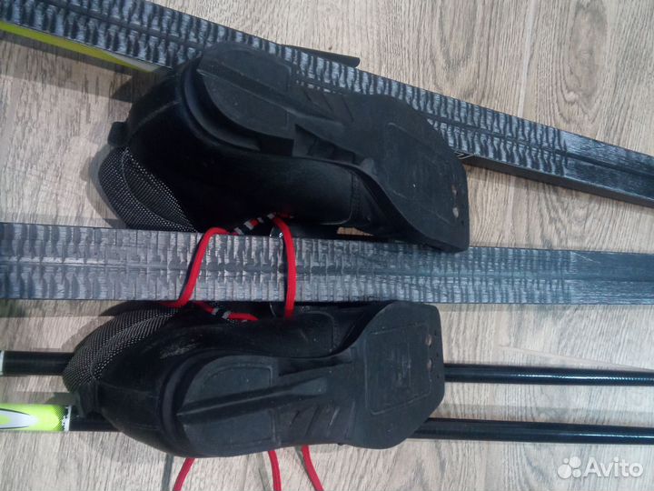 Беговые лыжи