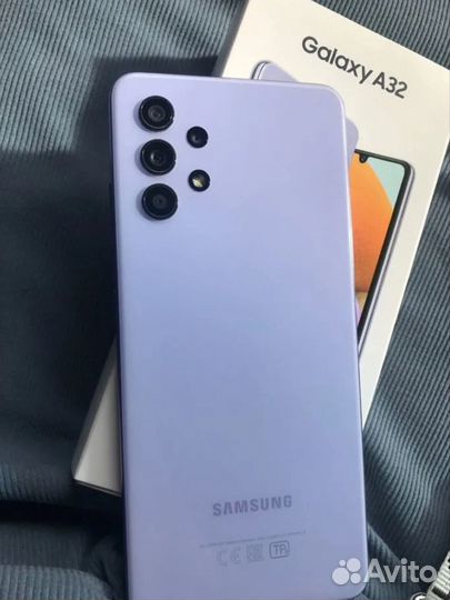 Samsung Galaxy A32, 4/64 ГБ