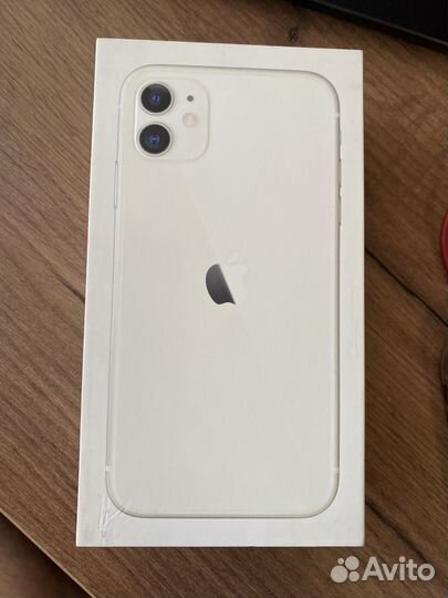 Телефон iPhone 11 128 gb