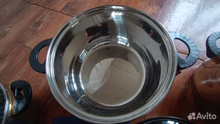 Набор посуды новый кастрюли