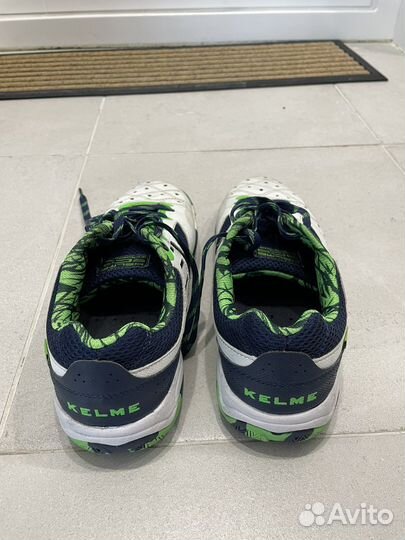 Футзалки kelme feline размер 41 - Оригинал
