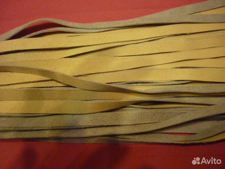 Флоггер бежевый натуральная кожа 58 см