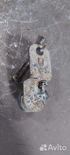 Датчик высоты задний левый Cadillac SRX