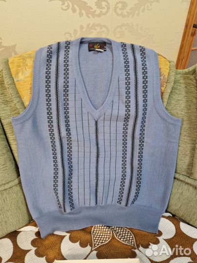 Жилет мужской новый в упаковке