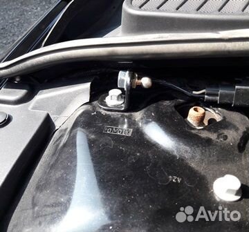 Упоры капота Ford Mondeo (IV) 2007-2015