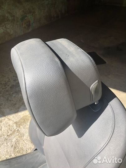 Передние кресла bmw 7 с подогревом