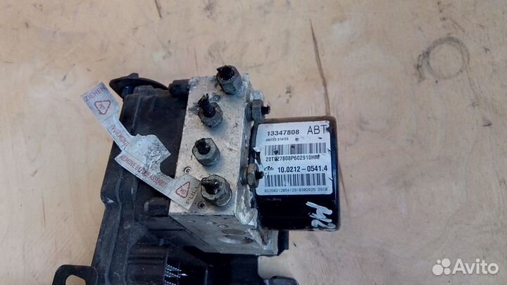 Блок ABS ABT 13347808 на Опель Astra J