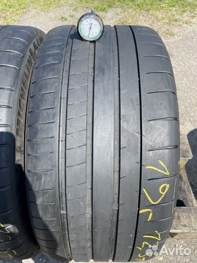 Michelin Pilot Super Sport 275/35 R19