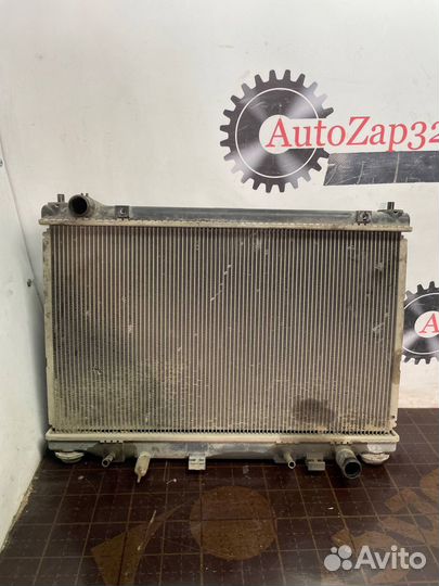 Радиатор охлаждения Mazda Demio DY3W