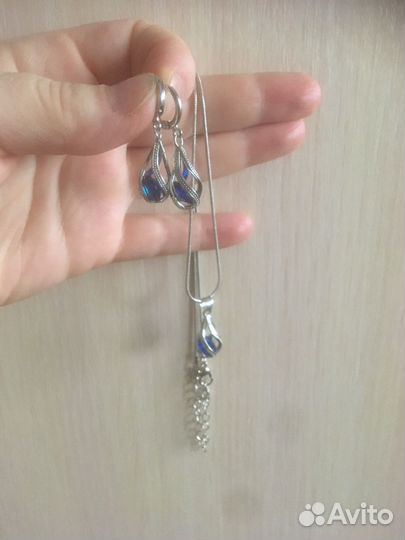 Серьги и подвеска
