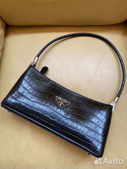 Сумка Prada