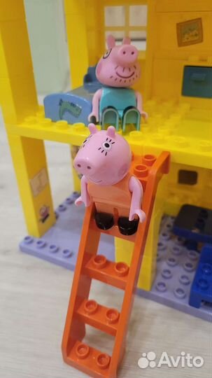 Lego duplo, unico домик свинки пеппы