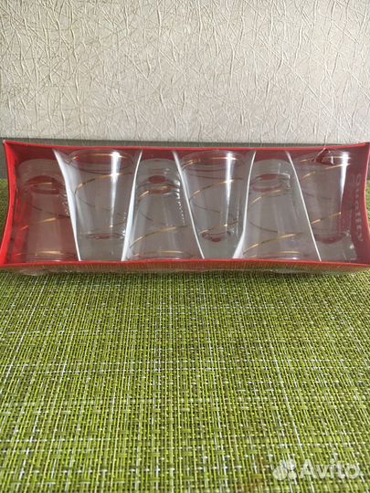 Набор водочных стопок с подносом