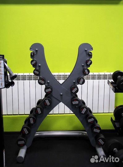 Life Fitness оборудование для тренажерного зала