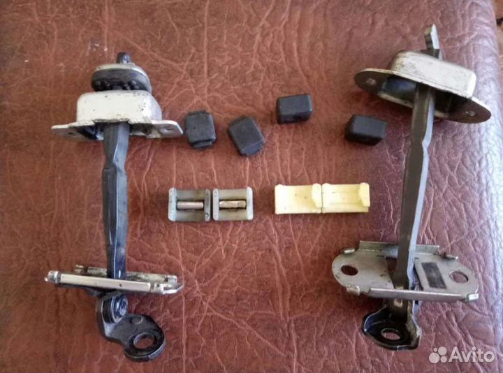 Ремонт ограничителей дверей